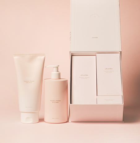 스트로베리 모이스처 기프트세트 2종 (스크럽+로션)